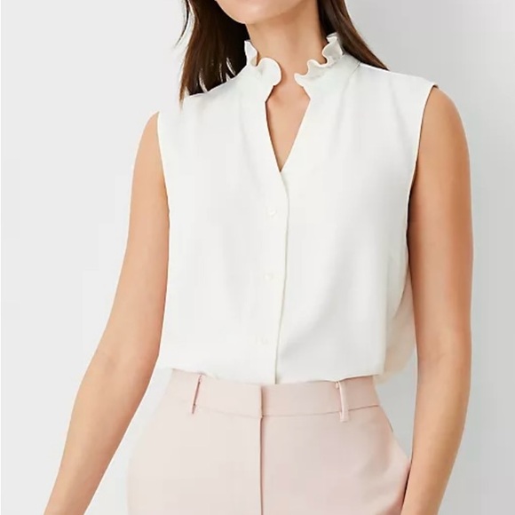 💖Ann Taylor Ruffle Neck Button Top-NWT💖 - Picture 2 of 6
